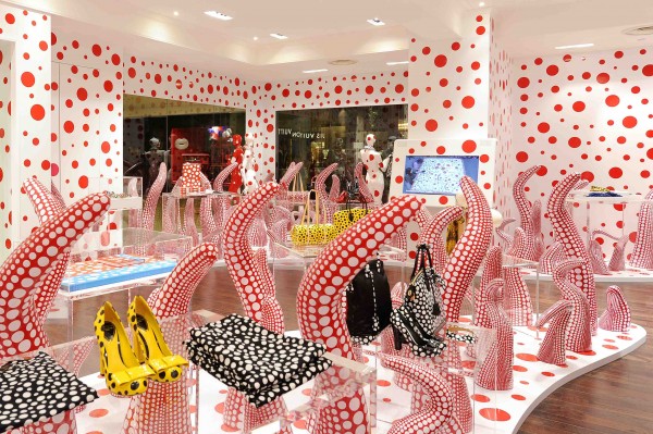 LOUIS-VUITTON-YAYOI-KUSAMA-CONCEPT-STORE-41-600x399.jpg